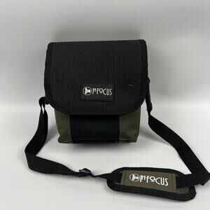 In.Focus Camera Bag Y2k 90s Artist Bag Purse Black Green